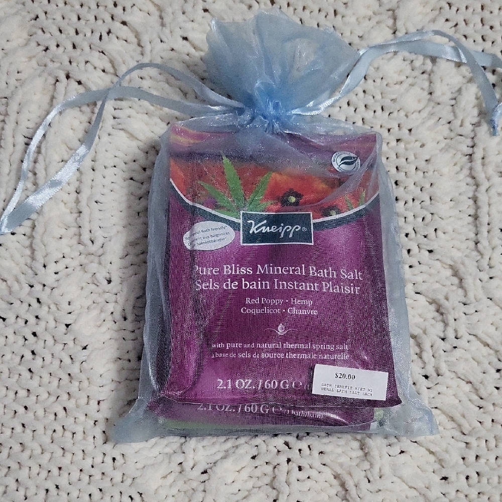 Mineral Bath Salt Set - Assorted Colors - Picture 2 of 2